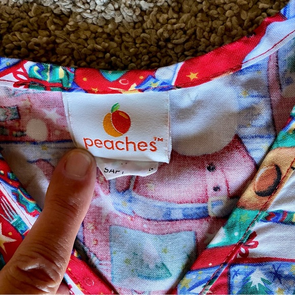 Tis the season!! Christmas scrubs!!🎅🧑🎄🤶 - Picture 11 of 11